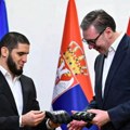 Najbolji MMA borac sveta u Beogradu, posetio i Vučića