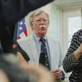 Džon Bolton za Insajder: Američki napadi sami po sebi nisu dovoljni za smenu režima u Iranu, ali mogu da ga oslabe (VIDEO)