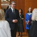 Ponoš: Vučić u tekstu za Fox News traži gazdu koji bi ga držao kao svog guvernera Srbije