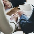 Zašto građani Srbije plaćaju skuplje stambene kredite od suseda u EU?