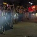 Na motoru stigla na binu, pa zagrmela Miličinu pesmu: Aleksis oduševila na Prajdu, Pavlovićeva reagovala!