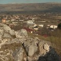 "Ovde dan traje danima": Jedna od najvećih opština u BiH, poznata po "gluvom" kolu, krompiru i – pustim ulicama