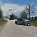 Euronews Srbija kod Banjskog Polja: Blokiran prilaz ka deponiji, propušteni kamioni