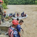 Najmanje 66 osoba nestalo u klizištu u Nepalu