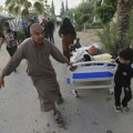Masakr od jutros: Najmanje 20 poginulih, mnogi pod ruševinama