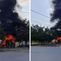 Gori skladište građevinskog materijala u Novom Sadu: Gusti crni dim prekrio nebo (Video)