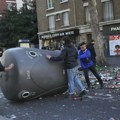 Francuska: 250 uhapšenih na protestima „Blokiraj sve“, novi premijer i Makron na udaru