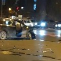 Žestok sudar u Novom Sadu: Stvaraju se zastoji, delovi vozila rasuti svuda po putu (video)