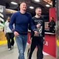 Snimak koji će sve obradovati: Jokić ispratio meč Denvera u društvu saigrača, jedan detalj svima zapao za oko!