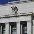 Fed signalizira da inflacija i dalje diktira igru