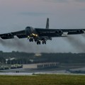 Amerika prikupila impresivnu silu bombardera: Britanska baza ključna za napad na Iran (video)