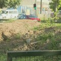 Građani Čukaričke padine protiv izgradnje komunalne kućice na igralištu, sprečili radnike da nastave sa radovima