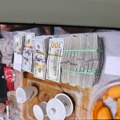 Skidali pare sa tuđih računa i kupovali skupocenu robu Filmska akcija u Beogradu: Policija ih zatekla na kasi usred prodavnice…
