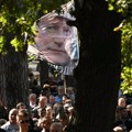 Konaković povlači deo osoblja Ambasade BiH iz Beograda nakon Mladićeve sahrane, Đurić ocenio da je to selektivna pravda