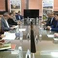 Gašić u "Prvoj Iskri": Investicije u nove pogone stvoriće uslove za dalji razvoj