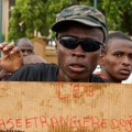 Pučisti u Nigeru, dan nakon svrgavanja predsednika, pozvali stanovništvo da bude mirno