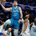 Micić "preporodio" Šarlot, Bogdan "ruši" NBA rekord: Stršljenovi "bocnuli" i Atlantu za treću pobedu u nizu