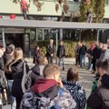 „Profesori su uvek uz svoje studente“: Počela blokada FIN-a u Kragujevcu