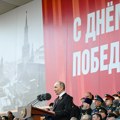 Putin: Cela Rusija podržava vojnu intervenciju u Ukrajini