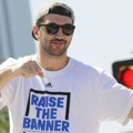 Nikola šesti Srbin sa NBA titulom