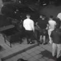 Isplivao snimak brutalne tuče u Novom Pazaru Sve je krenulo kao svađa, a onda... (video)
