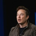 Musk optužio Apple da ga sabotira kako bi gurao ChatGPT