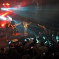 Putovanje kroz svetlost i tamu: Bjesovi održali koncert u Domu omladine Beograda