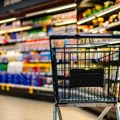 Vreme: Masovno zatvaranje prodavnica zbog Vučićevih marži