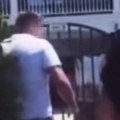 Turista gađao foku kamenom, a onda se pojavio lokalac i prebio ga: Sada ga slave kao „heroja“