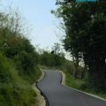 Bajina Bašta nastavlja veliko asfaltiranje: Novi putevi stižu do brojnih sela i zaseoka (video)