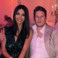 Ovo je moćnik od kog se razvodi Dejana Živković Biznismen godinama uspešno posluje, a otac mu je vrlo uticajan čovek (foto)…