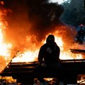 "Strpljenje nam je pri: Kraju!" Mladi izlazena ulice evropske zemlje, strahuje se od francuskog scenarija: "Generacija z…