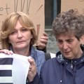 Borba za malu martinu i dalje traje: Protest građana Bačke Topole: Centar za socijalni rad hoće da je oduzme hraniteljki…