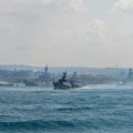 Huti napali britanski tanker Drama u Crvenom moru