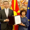 Predsednica potpisala zakon kojim se povećava broj ministarstava u Vladi Severne Makedonije