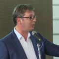 Vučić preti iz Niša: Blokaderi će odgovarati