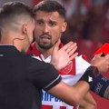 Veliki problem za Zvezdu pred plej-of Lige šampiona: Uzalud je kapiten Krunić ubeđivao sudiju na Marakani