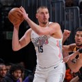 Nikola Jokić ponovo gotovo savršen, saigrači daleko od toga: Džoker ponovo držao Denver u egalu!