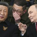 Putin i Si na istom frontu