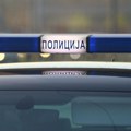 Haos u Vranju: Ukrao vozilo Hitne pomoći i dodao gas, ali uzbrzo sleteo s puta...