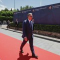 Vučić opet najavljuje da će izbori biti "uskoro": Neću podneti ostavku kako bih postao premijer