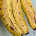 Banane vam prebrzo pocrne? Jednostavan trik čuva ih svežim nedeljama