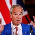 Faražova stranka obećava angažovanje ratne mornarice protiv migranata na Lamanšu