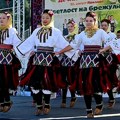 Kineskinja u srpskim opancima (VIDEO)
