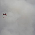 (Foto) Ruski Iljušin 76 izbacio prve 42 tone vode gaseći požar u Deliblatskoj peščari