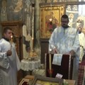Liturgijom i litijom u Gračanici obeležena slava Opštine i Mala Gospojina