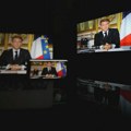 Makron: Svi koji su pljačkali tokom demonstracija moraće da nadoknade štetu