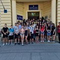 Vukovci iz Leskovca danas otišli na nagradnu ekskurziju
