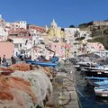 (Video) Ovaj grad je najposećeniji na jugu Italije ima više turista nego meštana