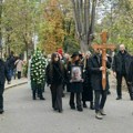 Porodična grobnica Na ovom mestu će biti sahranjena majka Željka Mitrovića